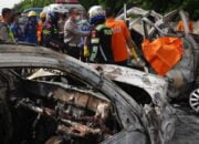 Kecelakaan Maut Tol Cikampek-Jakarta 12 Orang Tewas di Jalur Contraflow