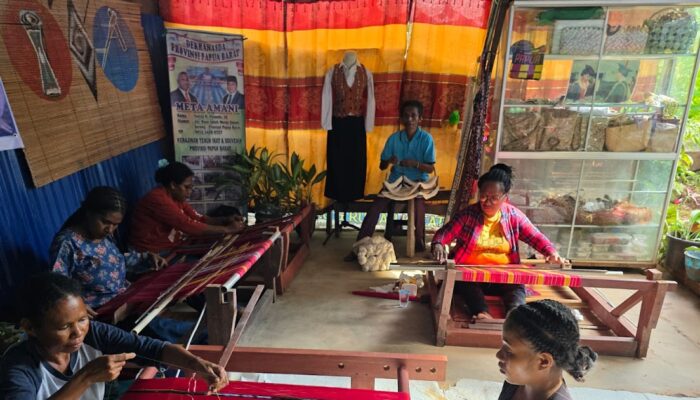 Mama-Mama Papua Apresiasi Bantuan Presiden Prabowo untuk Pelatihan Rajut Tenun, Tegaskan Dukungan pada Asta Cita di Tanah Papua