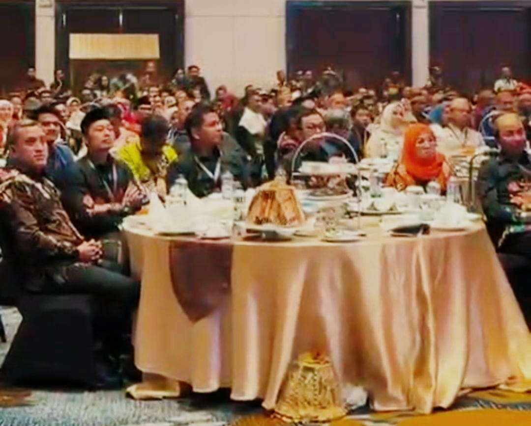 Dorong Kolaborasi Perkuat Ekonomi Daerah, Bupati Paris Yasir Hadiri PSBM XXVI di Makassar,